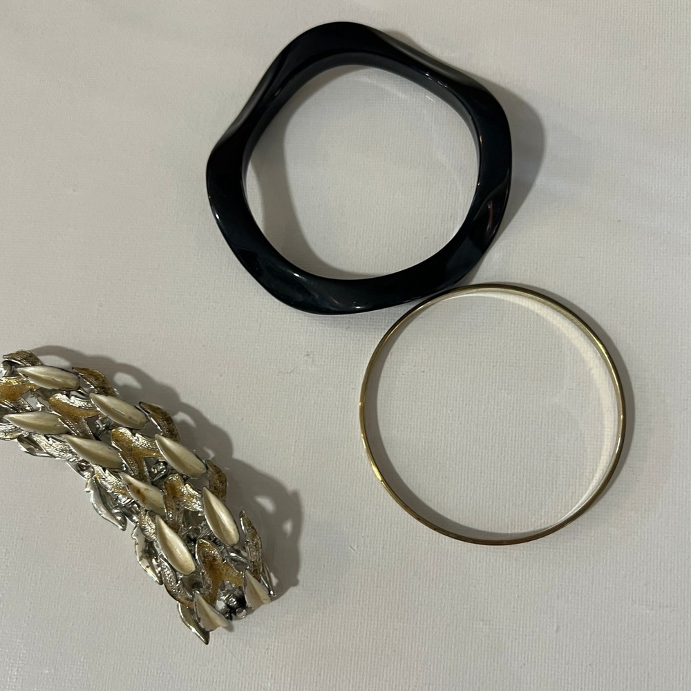 Vintage Costume Bracelet Lot 3 Silver Tone Leaf Black Bangle Statement Jewelry